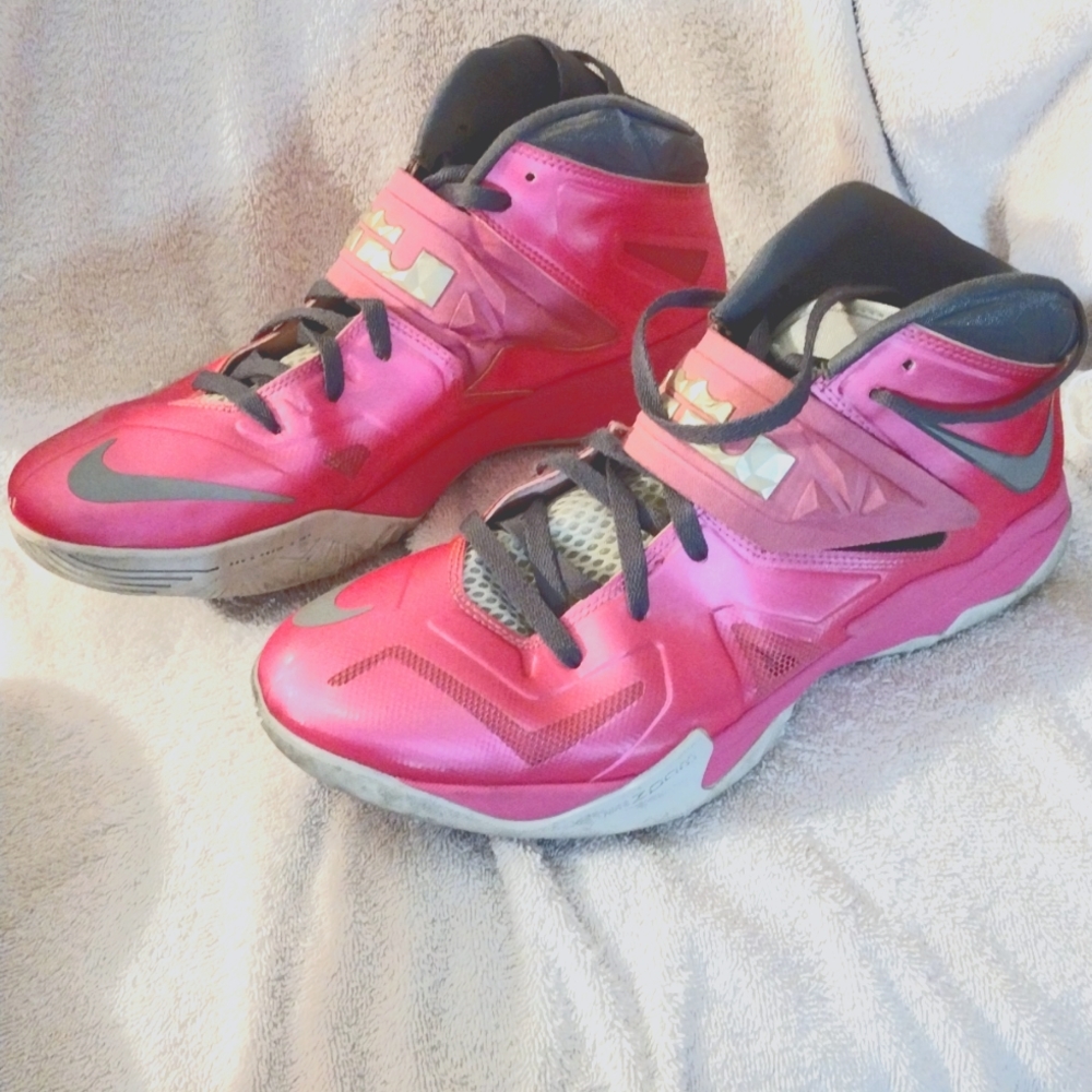 Lebron James Nike Air men's Shoes